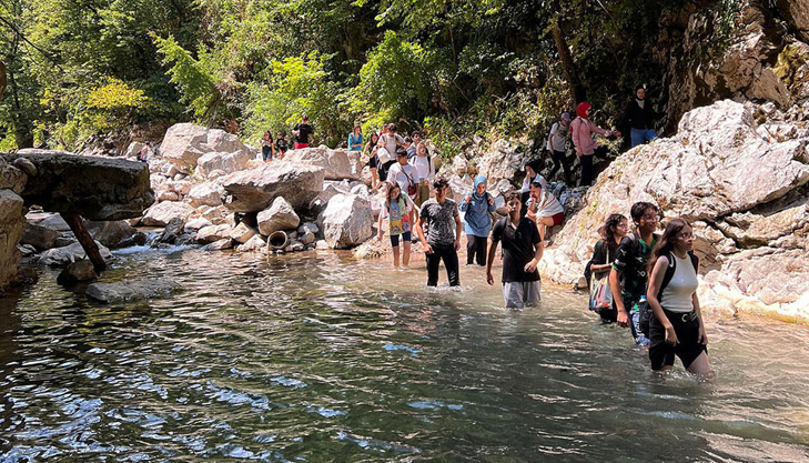 Gençler Maden Deresi’nde keyifli bir yolculuğa çıktı