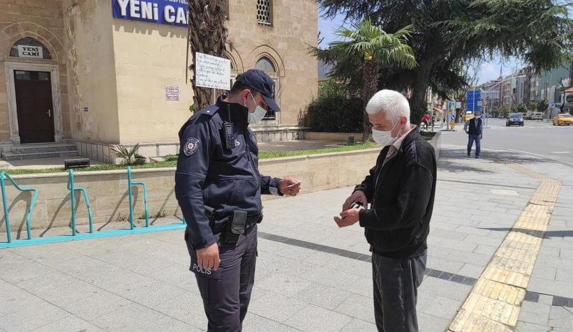 Geri döneyim o zaman, kusura bakmayın dedi cezayı yedi