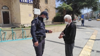 Geri döneyim o zaman, kusura bakmayın dedi cezayı yedi