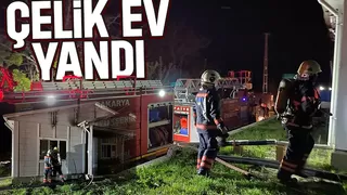 Geyve'de çelik ev yandı