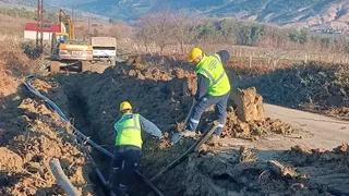 Geyve'de iki mahalleye yeni içmesuyu hattı