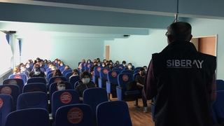 Güvenli internet kullanımını anlattılar