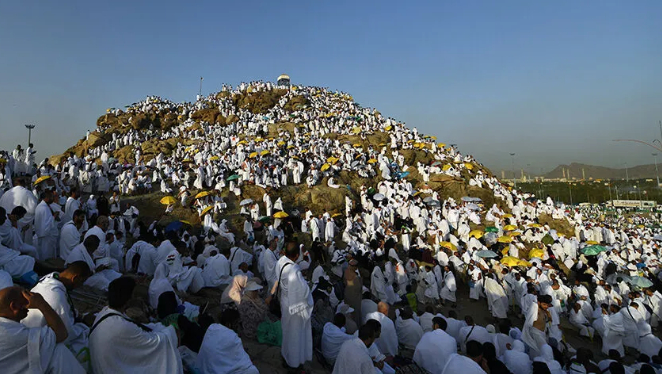 Hacı adaylarına Arafat Vakfesi için Nusuk kartı şartı