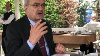 Hadsiz Mütercimler'e bir tepkide Nihat Kobal'dan