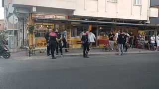 Hamile kadını darp eden şahsın iş yerine silahlı saldırı: 2 yaralı