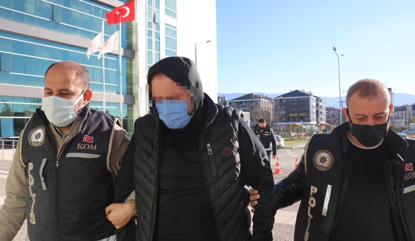 Hastadan bıçak parası isteyen doktor ve sağlık memuru adli kontrolle serbest