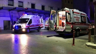 Hastane kavşağında kaza: 4 yaralı