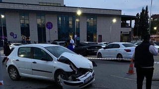 Hastane otoparkında akıllara durgunluk veren kaza