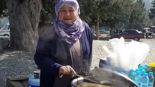 Hastanede vahşi cinayet: Annesinin boğazını kesip öldürdü