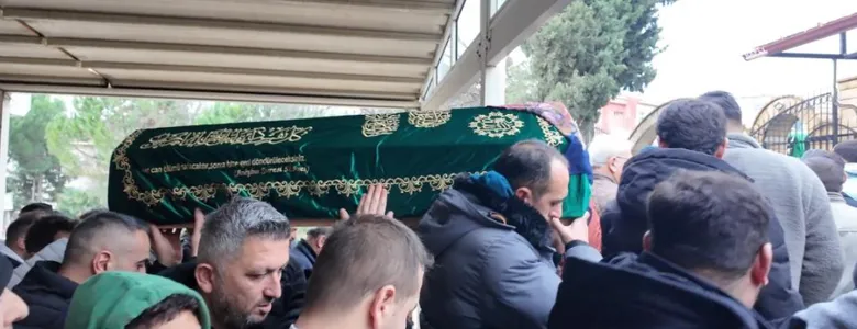 Havuza düşen küçük kız toprağa verildi