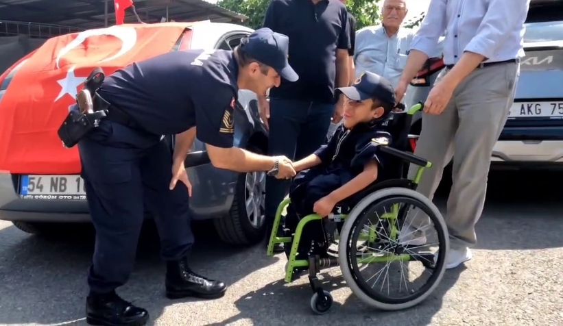 Hayalini kurduğu askerlik görevini yerine getirdi