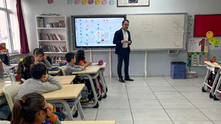 Hayat Bilgisi dersinde akademisyenlik anlatıldı