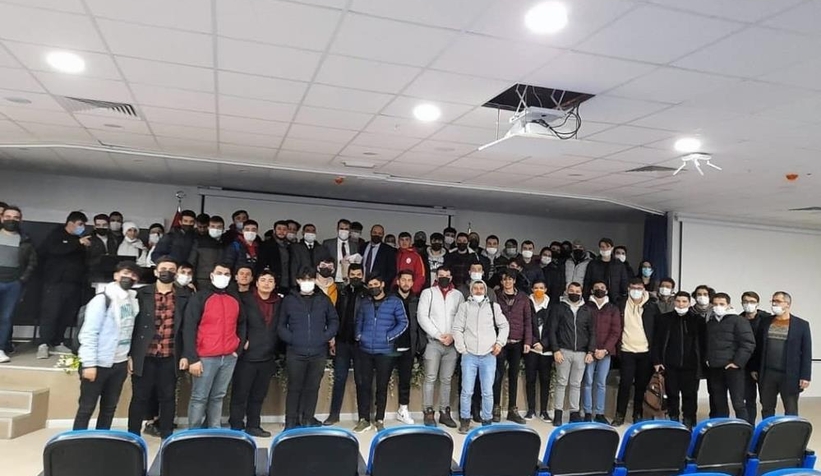 Hendek MYO’da elektrik enerjisi odaklı seminer
