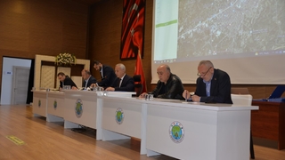 Hendek'te tarla ve arsa satış ihaleleri yapıldı