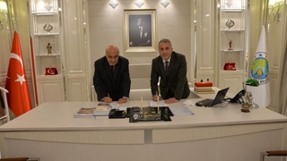 Hendek’te OSB ile imzalar atıldı