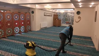 Hükümlüler cami ve mescit temizliği yaptı