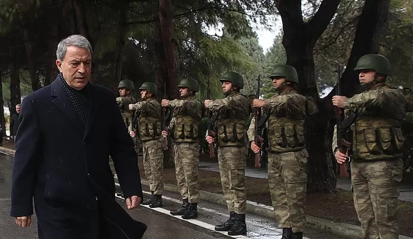 Milli Savunma Bakanı Akar Sakarya'da