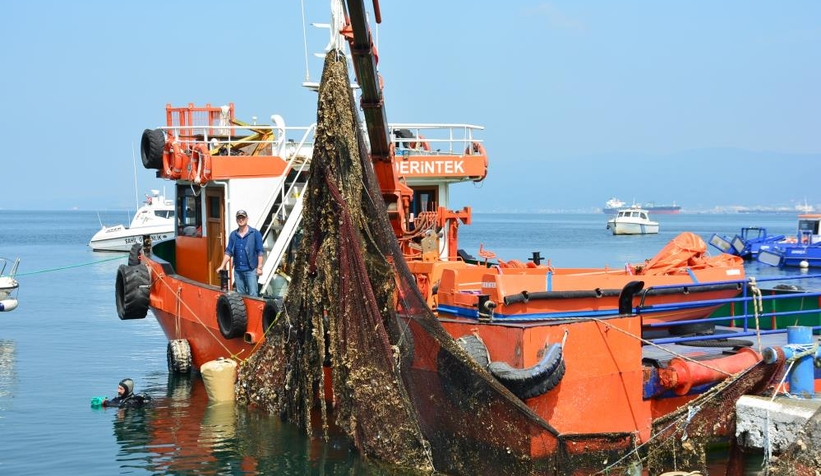 Hurdalık değil, İzmit Körfezi'nin dibi