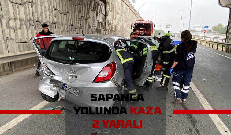 Hurdaya dönen otomobilde sıkıştılar