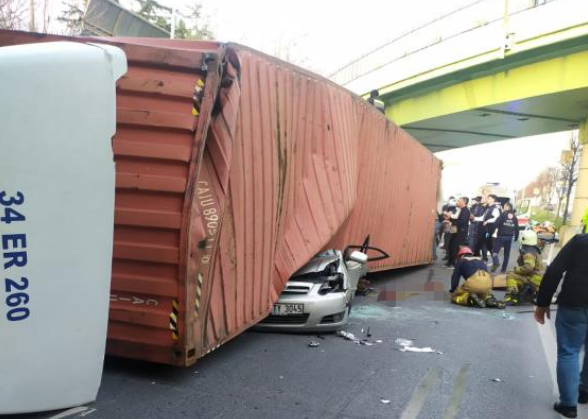 İftar yolunda katliam gibi kaza: 4 ölü