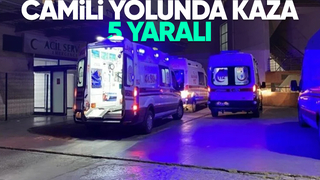 İki araç çarpıştı: 5 yaralı