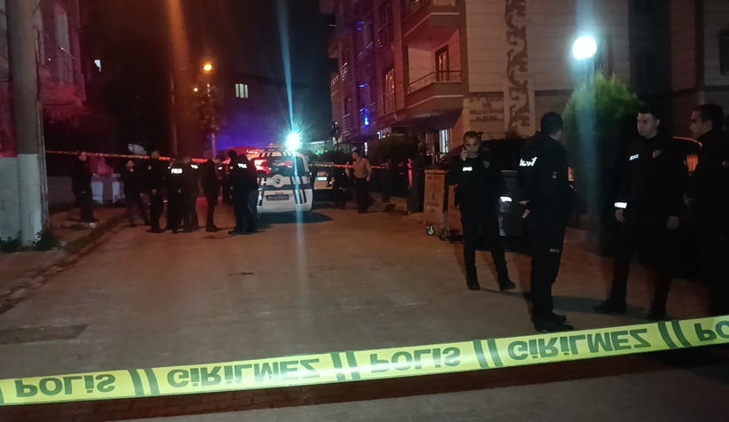 İki grup arasında kavga: 3 kişi bıçaklandı, bir kişi de kalp krizi geçirdi