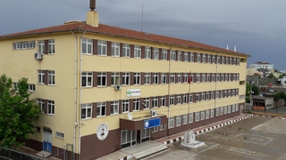 İki öğrenci korona oldu, tüm sınıf karantinaya alındı