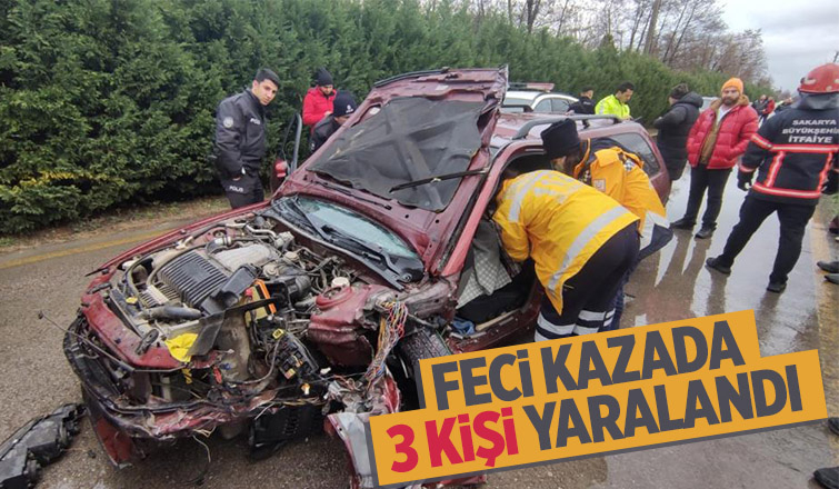 İki otomobil kafa kafaya çarpıştı: 3 yaralı