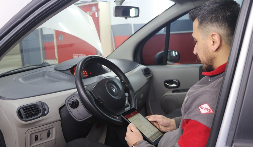 İkinci el araç piyasası düştü, ekspertizler sinek avlıyor