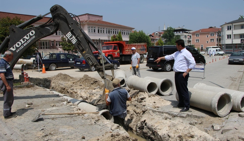 İlçe merkezinde çalışma başladı