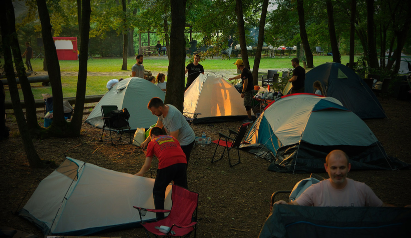 İlk kamp ateşi yandı, baba-çocuk kampı başladı