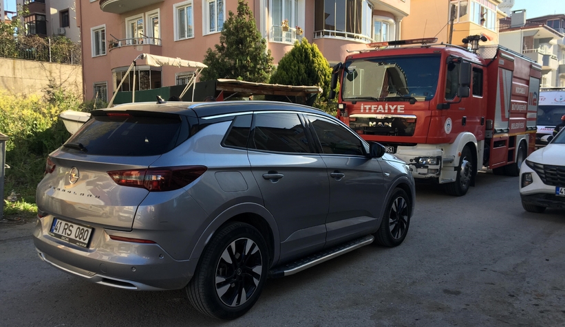 İş adamı aracında ölü bulundu