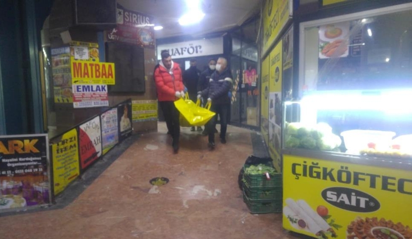 İş merkezinde ölü bulundu, vücudunda darp izleri tespit edildi