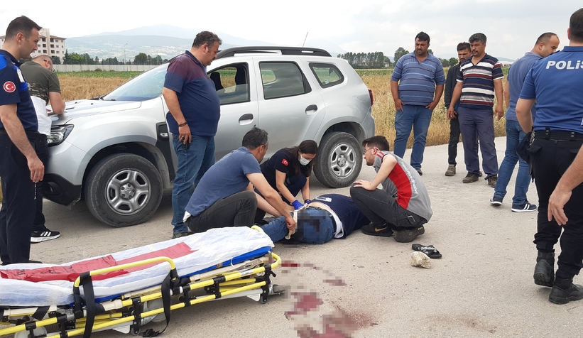 İş yerini yıkarken dükkanına su kaçıran komşusunu vurdu