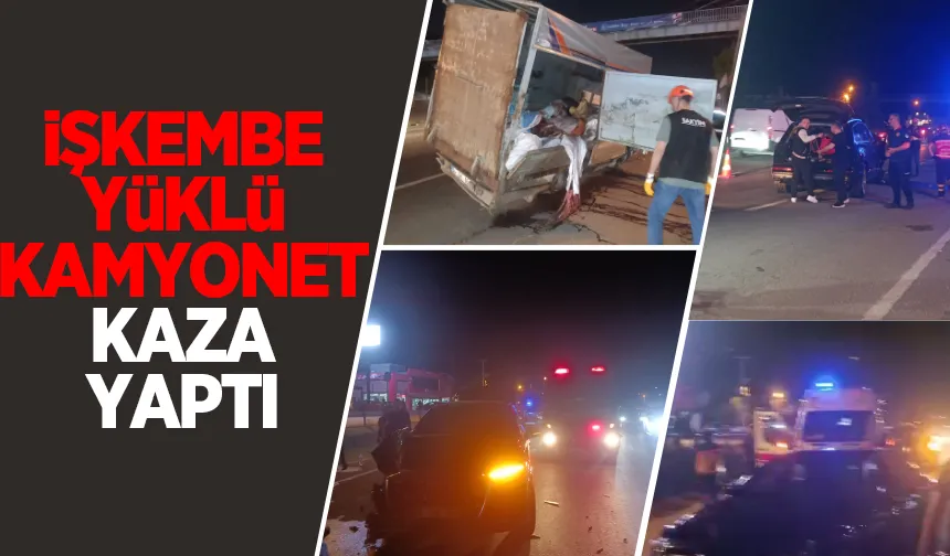 İşkembe yüklü kamyonetle otomobil çarpıştı