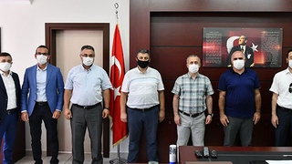 İşletme Fakültesinde devir teslim yapıldı