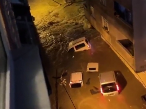 İstanbul'da sel; Can kayıpları var