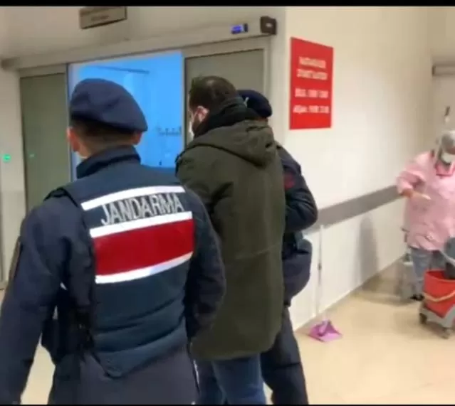İstanbul merkezli ev FETÖ operasyonu: 32 gözaltı