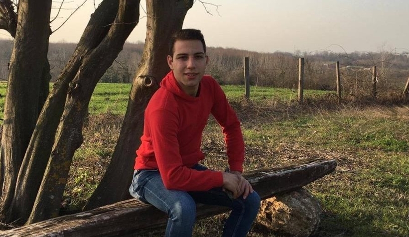 İşten çıkıp evine giderken araç çarpıp öldü