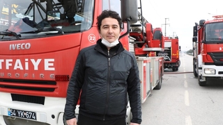 İzinli itfaiye eri restoranı kül olmaktan kurtardı