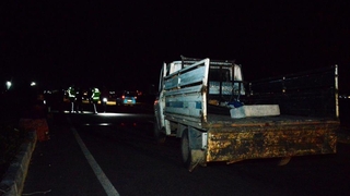 İzinsiz sokağa çıkıp kaza yapıp gazetecilere saldırdılar