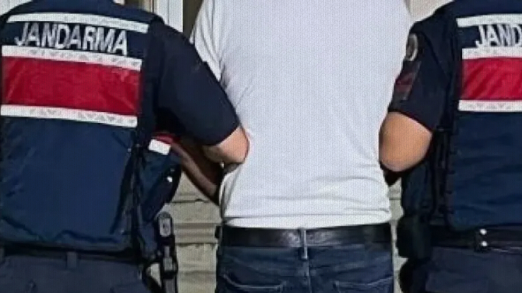 Jandarma aranan 155 kişiyi yakaladı