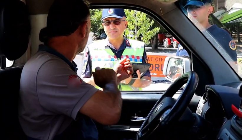 Jandarma trafik ve orman yangınlarına karşı bilgilendirme yaptı