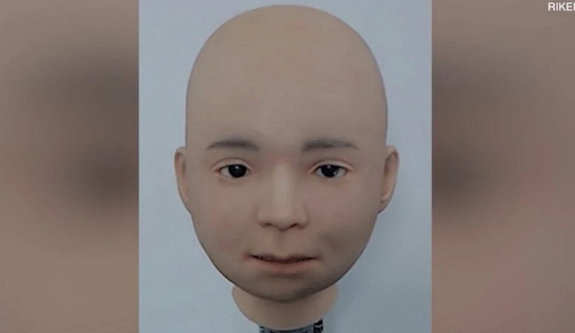 Japon bilim insanları çocuk robot geliştirdi