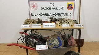 Kablo hırsızı ormana kaçarak izini kaybettirdi