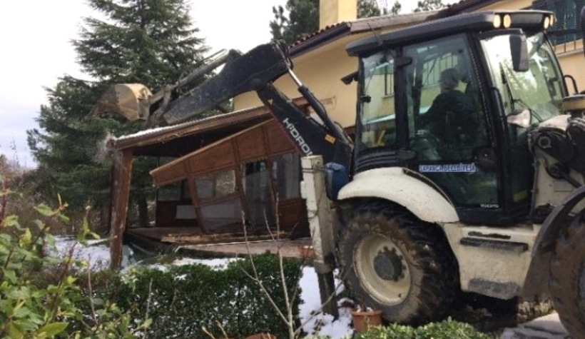 Kaçak binalar 90 günde yıkılacak