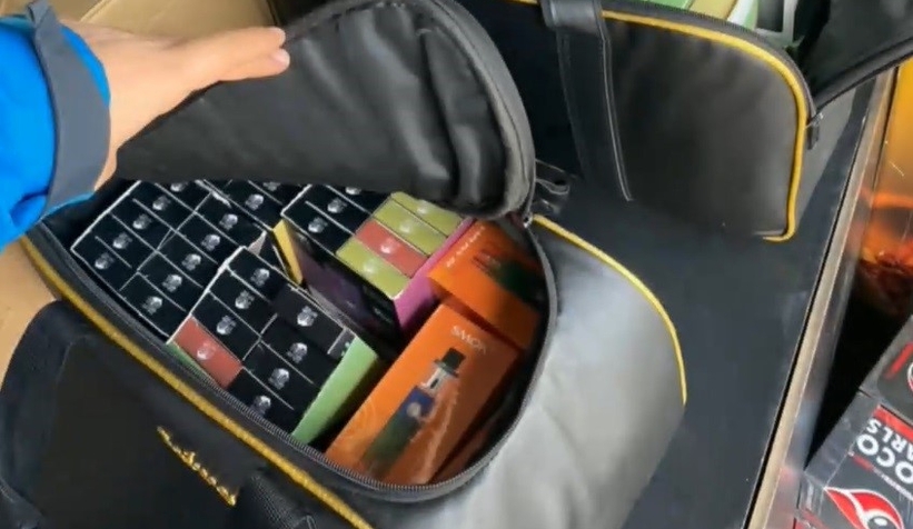 Kaçakçılara 3 ilde eş zamanlı operasyon: 15 gözaltı