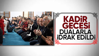 Kadir gecesinde vatandaşlar camilere akın etti