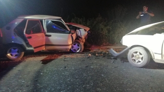 Kafa kafaya çarpıştılar