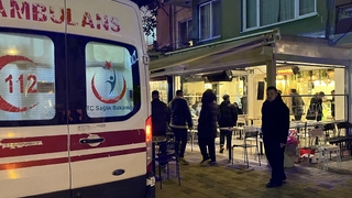 Kafede küfür kavgası: 2 yaralı